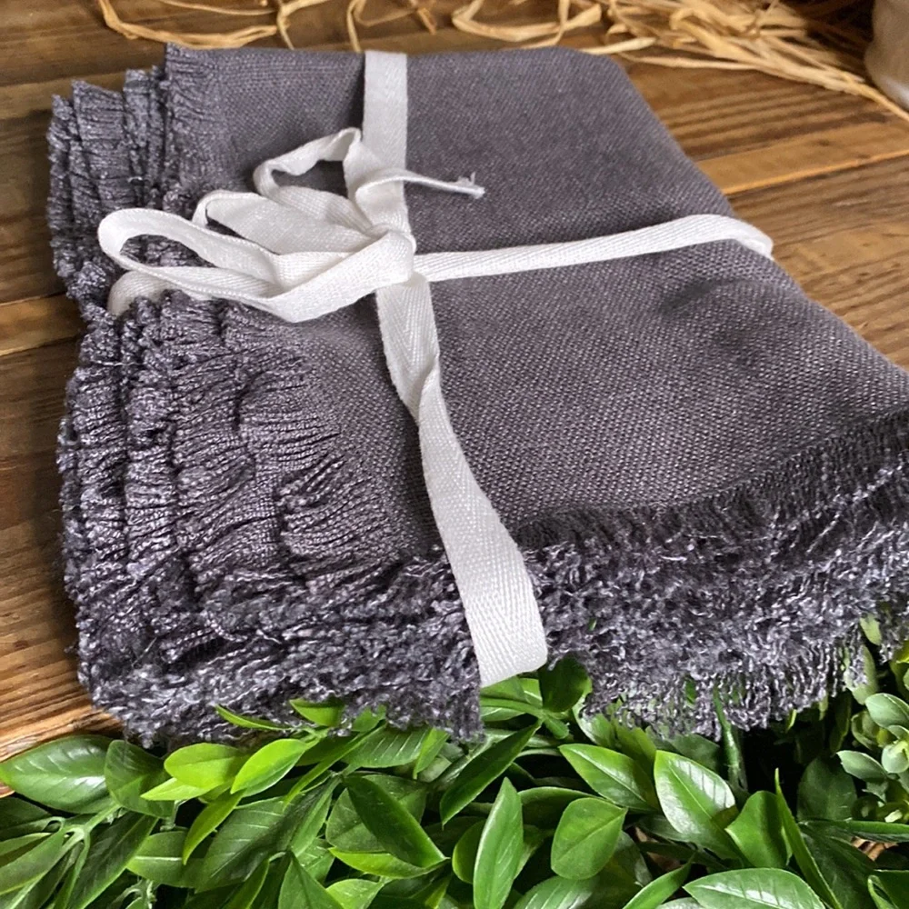 Williams Sonoma Grey Linen Fringed Hem Placemats - Set of 4